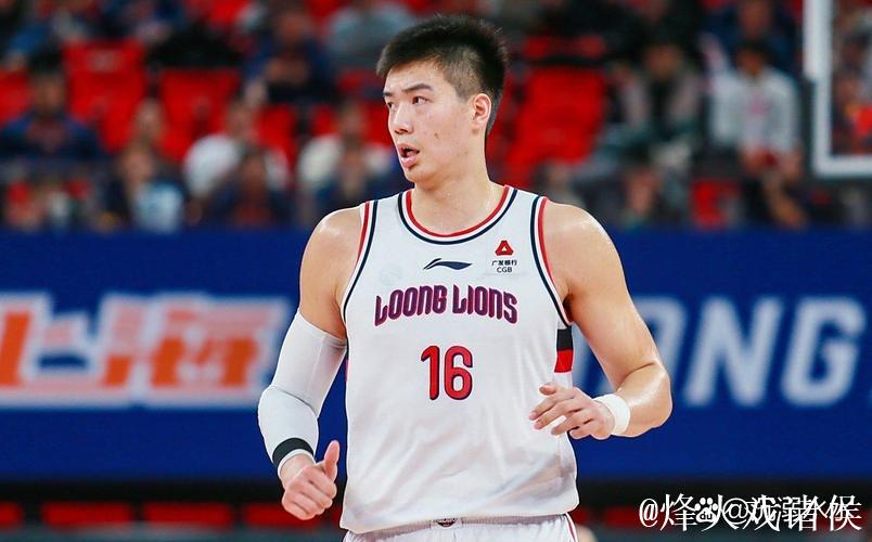 焦泊乔14+10郭昊文复出20+5 广东送南京5连败 焦泊乔14+10郭昊文复出20+5 广东送南京5连败